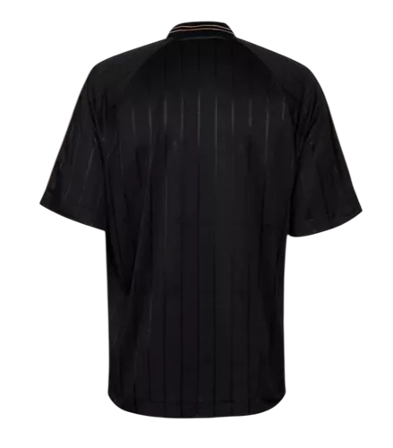 Camisa Santos Edição Comemorativa Charlie Brown Umbro 2024/25 - Preta e Marrom